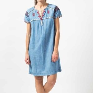Indie&Cold Embroidered Chambray Dress- Medium